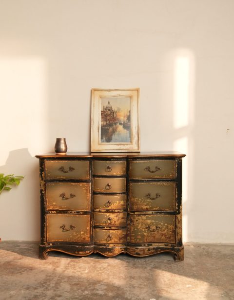 The Grand Achievement Chest